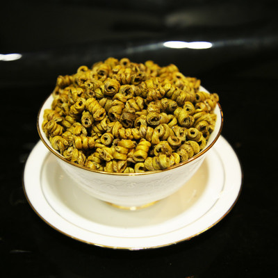 大棚种植石斛更粗